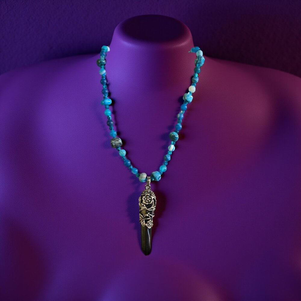 ONYX~ BLUE BEADED NECKLACE  20 INCHES.